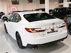 تۆیۆتا کامری